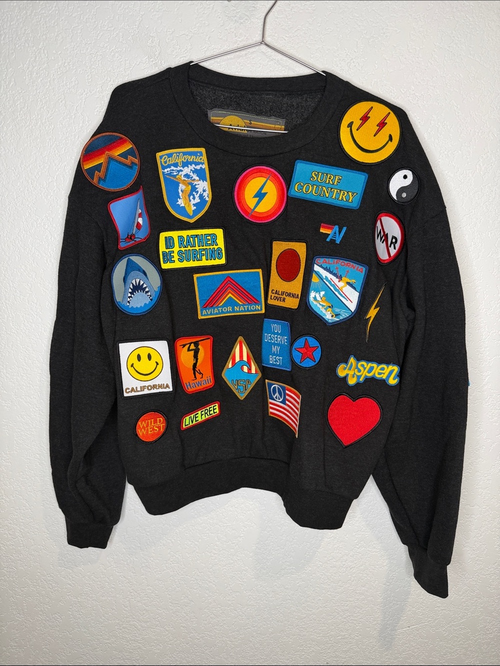 New Aviator Nation VINTAGE PATCH RELAXED CREW SWEATSHIRT -BLACK Small - Picture 2 of 10